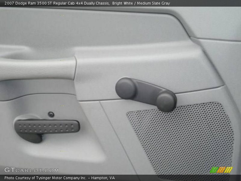 Bright White / Medium Slate Gray 2007 Dodge Ram 3500 ST Regular Cab 4x4 Dually Chassis