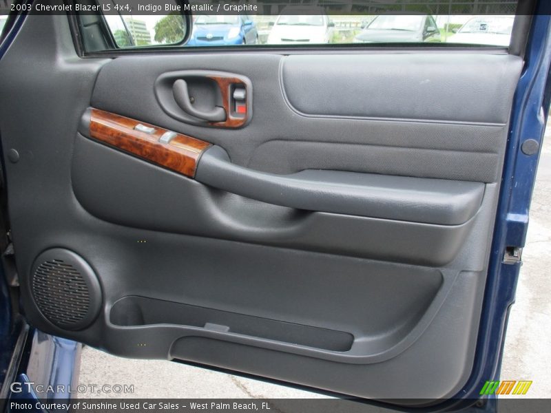 Indigo Blue Metallic / Graphite 2003 Chevrolet Blazer LS 4x4