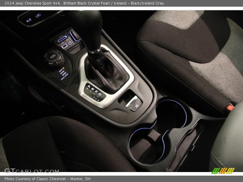 Brilliant Black Crystal Pearl / Iceland - Black/Iceland Gray 2014 Jeep Cherokee Sport 4x4
