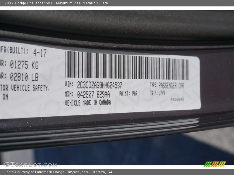 Maximum Steel Metallic / Black 2017 Dodge Challenger SXT