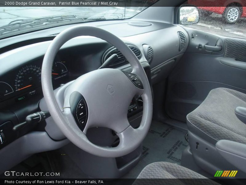 Patriot Blue Pearlcoat / Mist Gray 2000 Dodge Grand Caravan