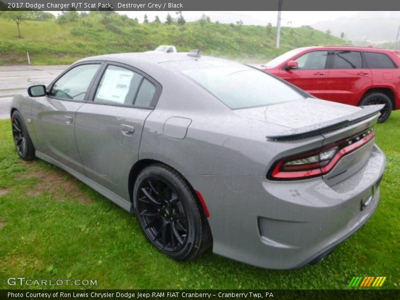 Destroyer Grey / Black 2017 Dodge Charger R/T Scat Pack