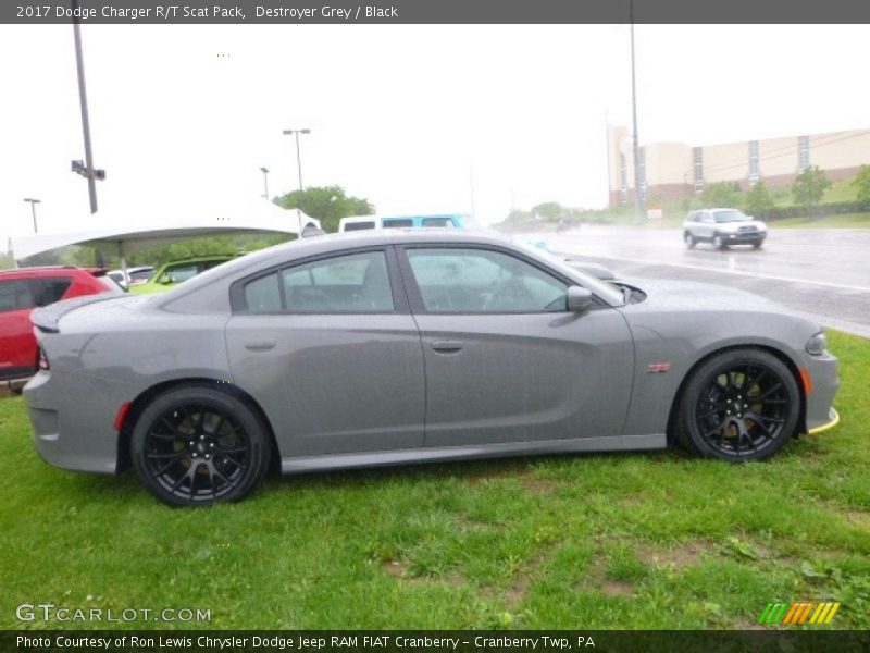 Destroyer Grey / Black 2017 Dodge Charger R/T Scat Pack