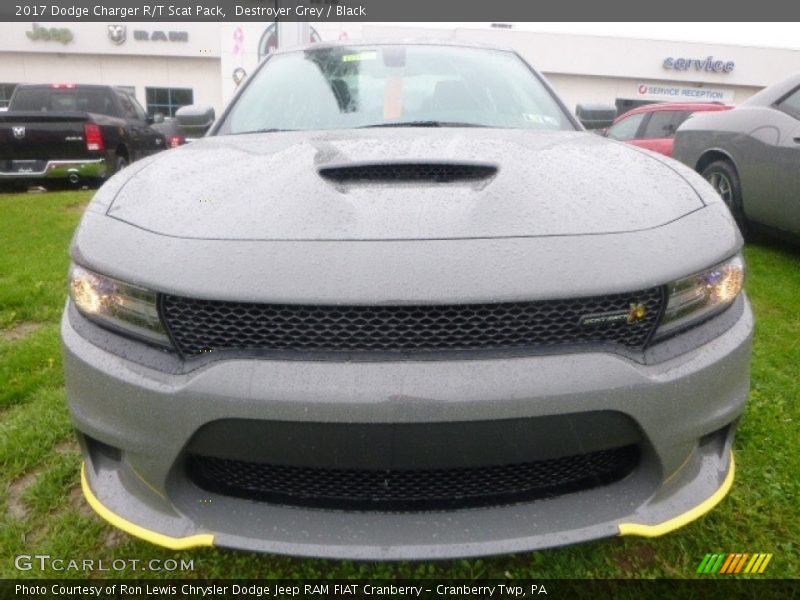 Destroyer Grey / Black 2017 Dodge Charger R/T Scat Pack