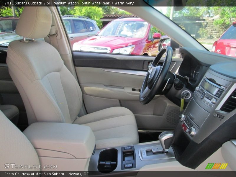Satin White Pearl / Warm Ivory 2011 Subaru Outback 2.5i Premium Wagon