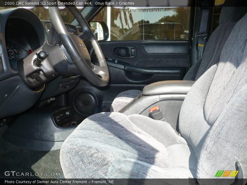 Onyx Black / Graphite 2000 GMC Sonoma SLS Sport Extended Cab 4x4