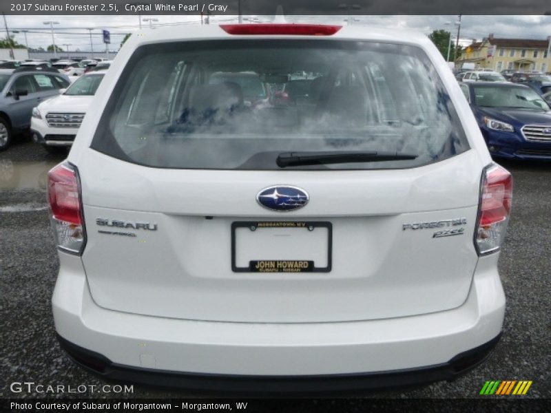 Crystal White Pearl / Gray 2017 Subaru Forester 2.5i