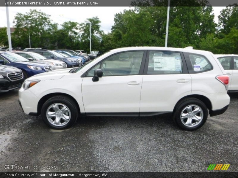 Crystal White Pearl / Gray 2017 Subaru Forester 2.5i