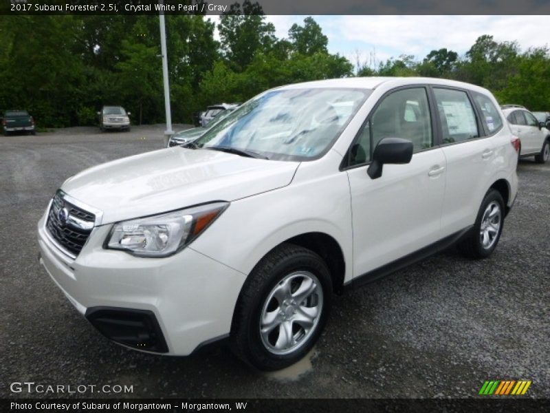 Crystal White Pearl / Gray 2017 Subaru Forester 2.5i