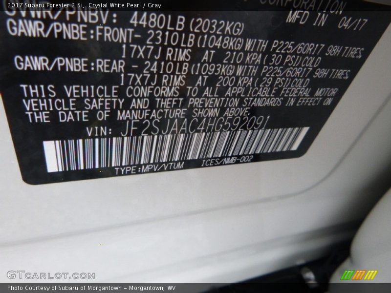 Crystal White Pearl / Gray 2017 Subaru Forester 2.5i