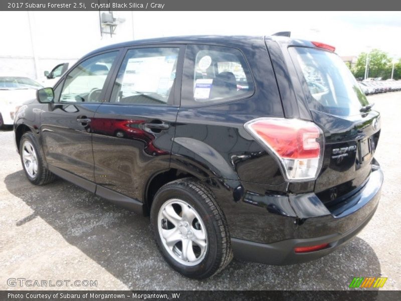 Crystal Black Silica / Gray 2017 Subaru Forester 2.5i