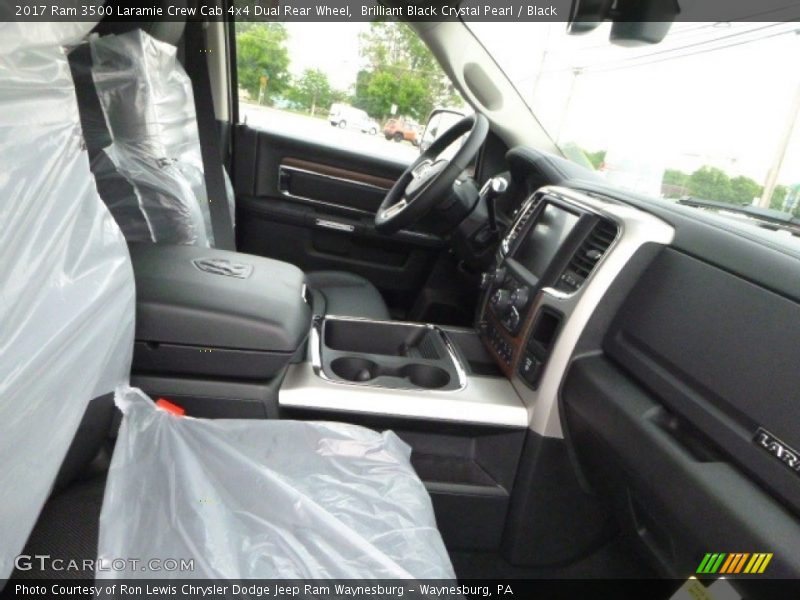Brilliant Black Crystal Pearl / Black 2017 Ram 3500 Laramie Crew Cab 4x4 Dual Rear Wheel