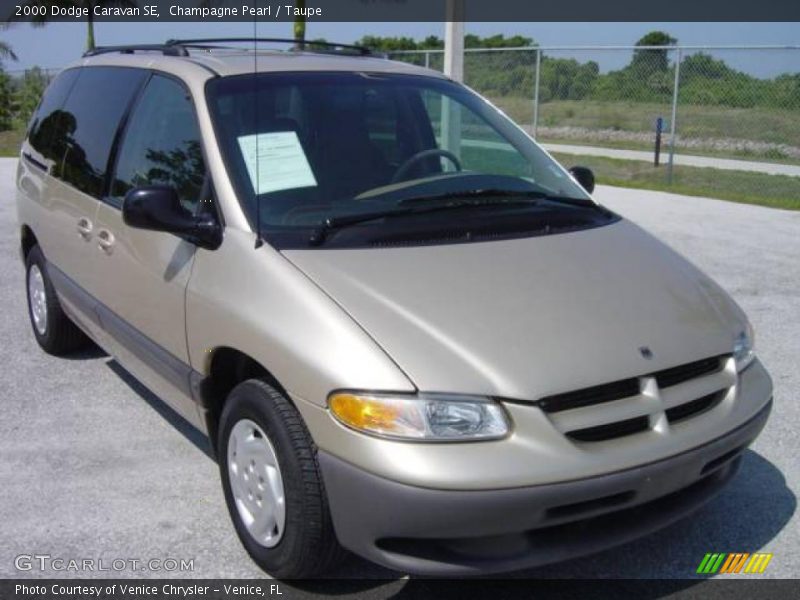 Champagne Pearl / Taupe 2000 Dodge Caravan SE
