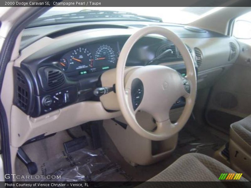 Champagne Pearl / Taupe 2000 Dodge Caravan SE