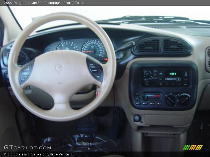 Champagne Pearl / Taupe 2000 Dodge Caravan SE
