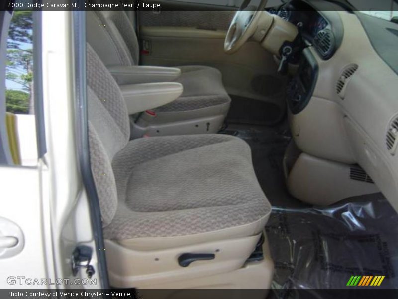 Champagne Pearl / Taupe 2000 Dodge Caravan SE