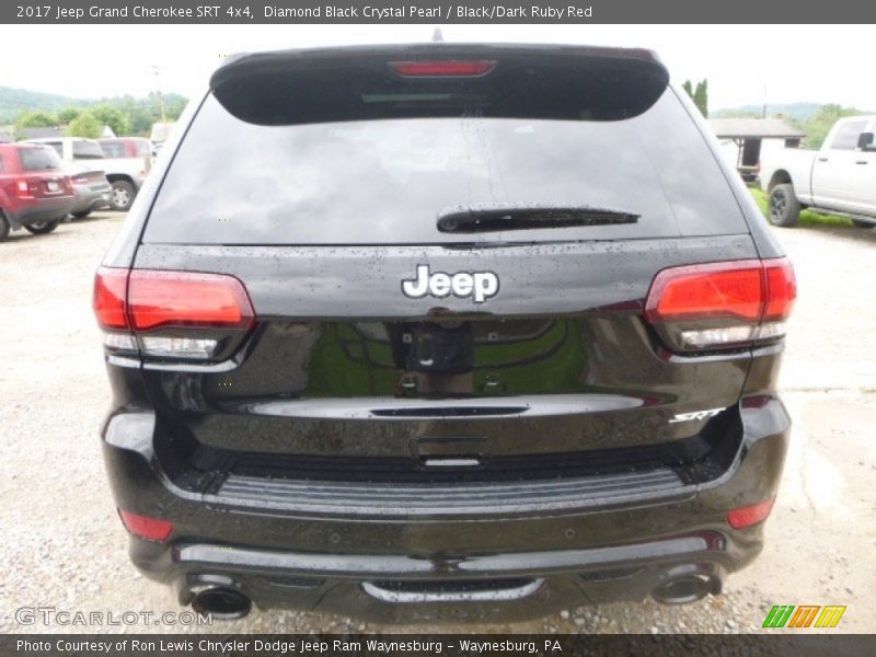 Diamond Black Crystal Pearl / Black/Dark Ruby Red 2017 Jeep Grand Cherokee SRT 4x4