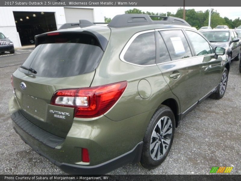 Wilderness Green Metallic / Warm Ivory 2017 Subaru Outback 2.5i Limited