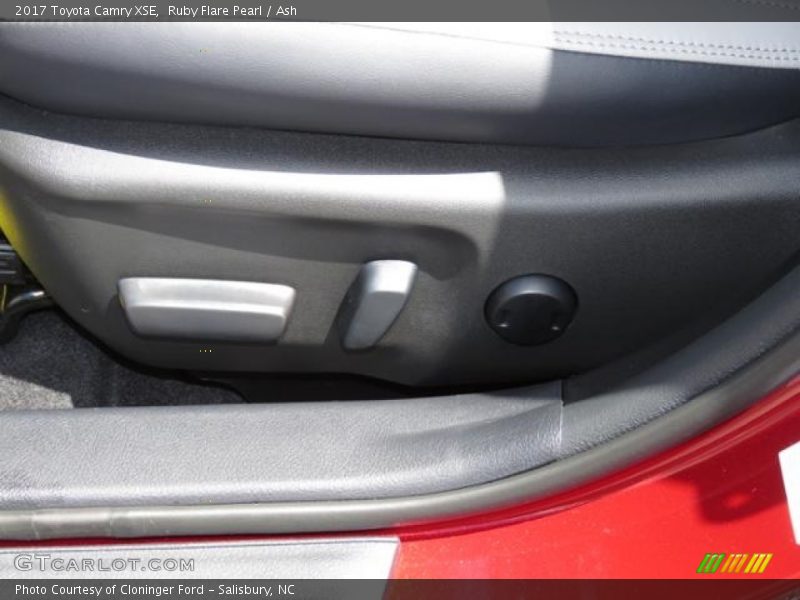Ruby Flare Pearl / Ash 2017 Toyota Camry XSE