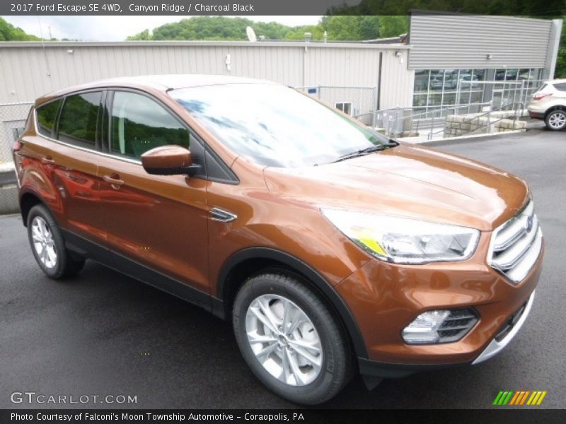 Canyon Ridge / Charcoal Black 2017 Ford Escape SE 4WD