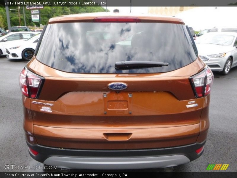 Canyon Ridge / Charcoal Black 2017 Ford Escape SE 4WD