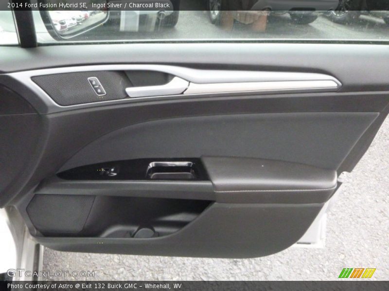 Ingot Silver / Charcoal Black 2014 Ford Fusion Hybrid SE