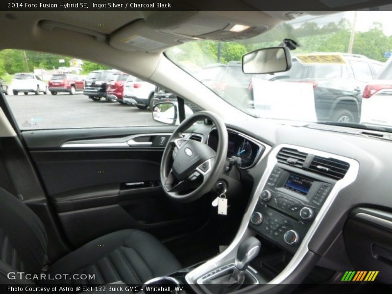 Ingot Silver / Charcoal Black 2014 Ford Fusion Hybrid SE