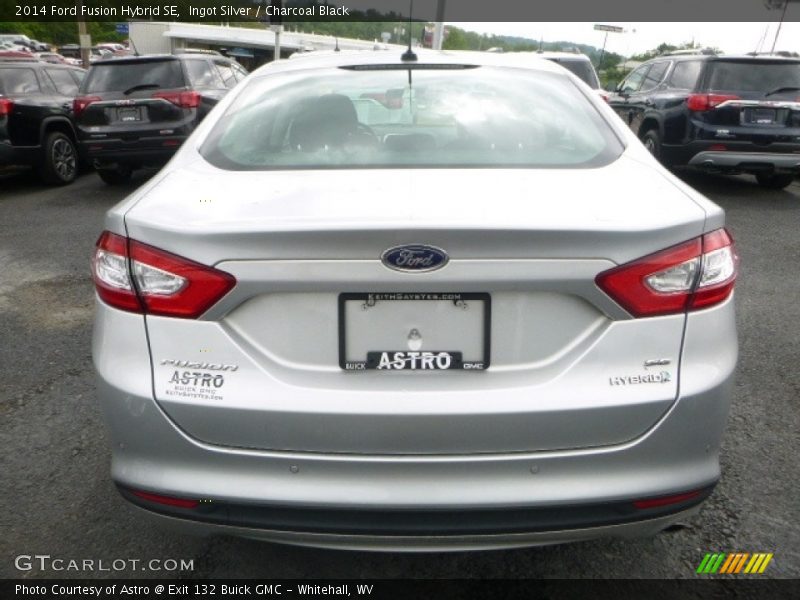 Ingot Silver / Charcoal Black 2014 Ford Fusion Hybrid SE
