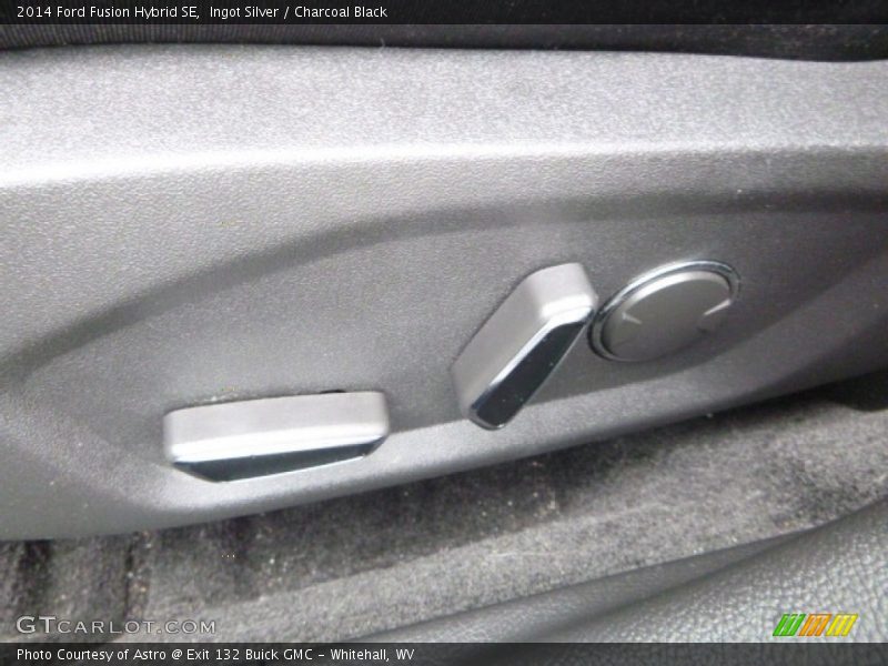 Ingot Silver / Charcoal Black 2014 Ford Fusion Hybrid SE
