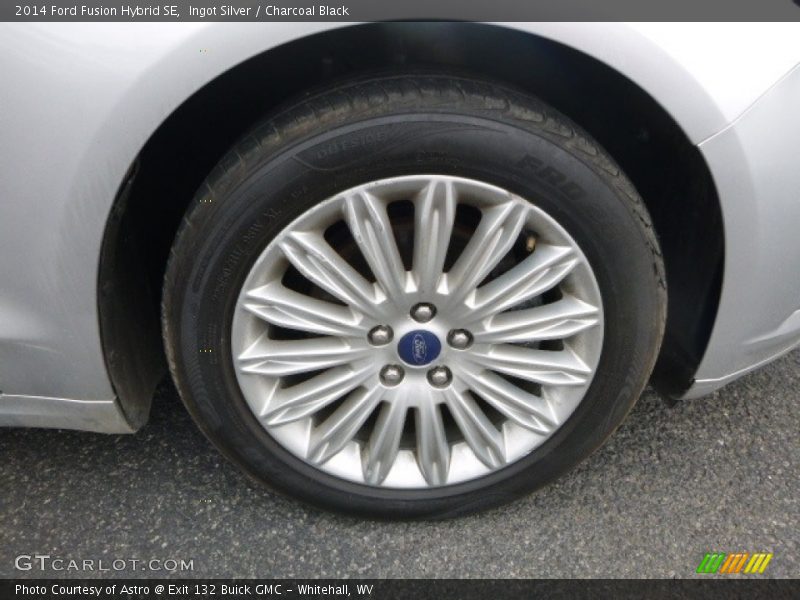 Ingot Silver / Charcoal Black 2014 Ford Fusion Hybrid SE