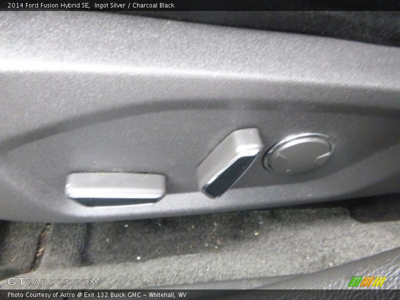 Ingot Silver / Charcoal Black 2014 Ford Fusion Hybrid SE