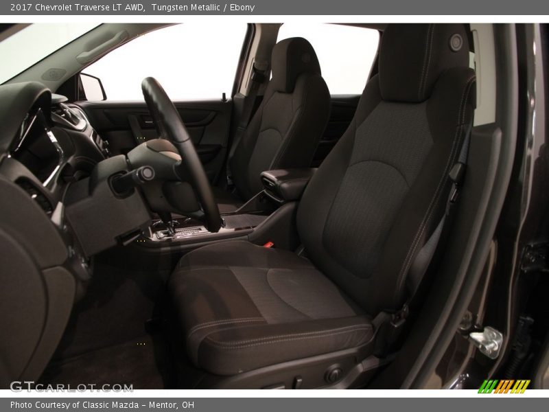Tungsten Metallic / Ebony 2017 Chevrolet Traverse LT AWD