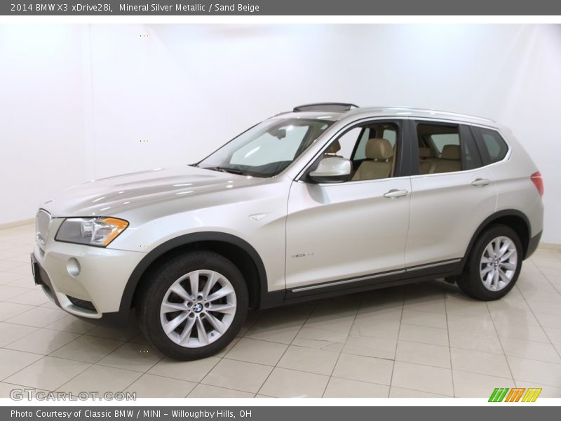 Front 3/4 View of 2014 X3 xDrive28i