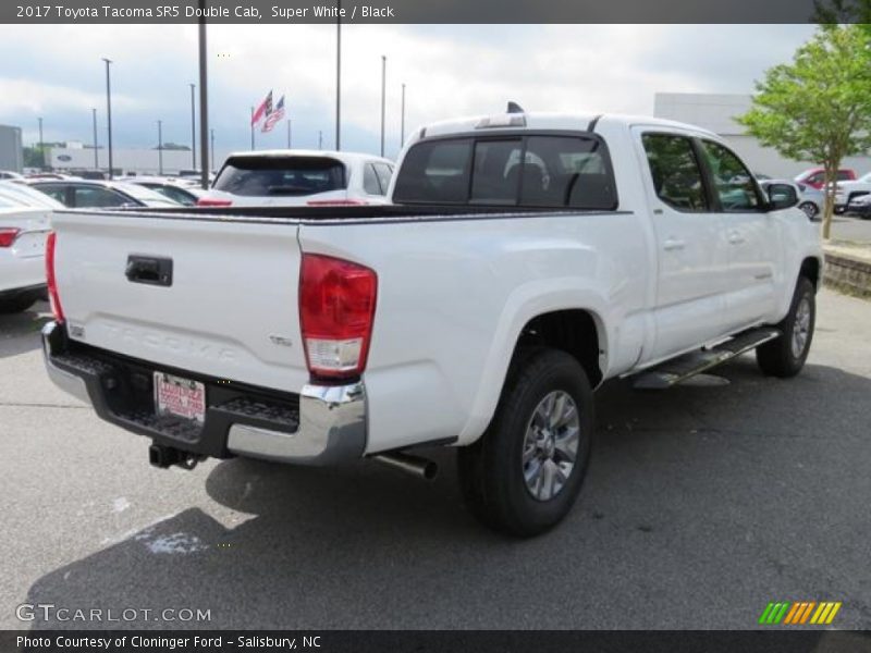 Super White / Black 2017 Toyota Tacoma SR5 Double Cab