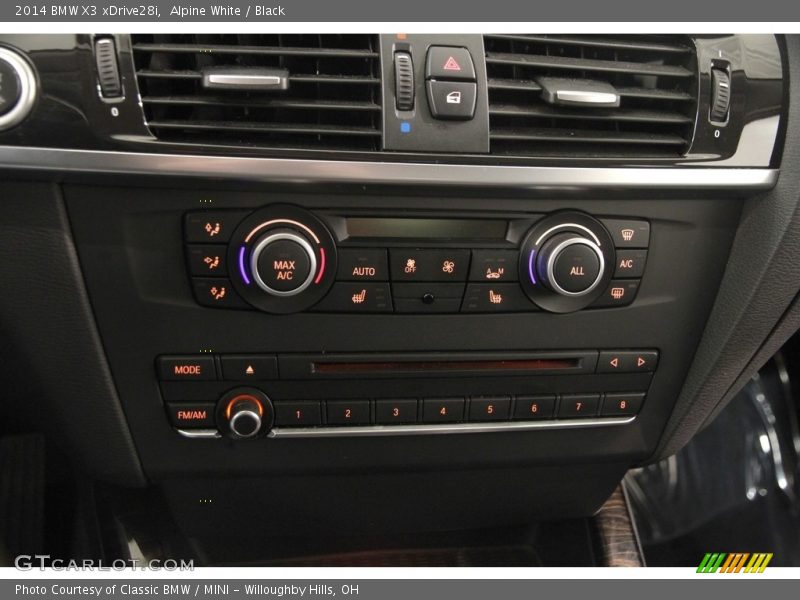 Alpine White / Black 2014 BMW X3 xDrive28i