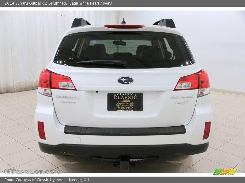 Satin White Pearl / Ivory 2014 Subaru Outback 2.5i Limited