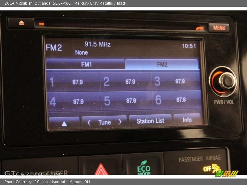 Mercury Gray Metallic / Black 2014 Mitsubishi Outlander SE S-AWC