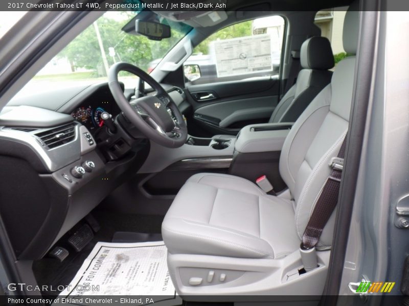 Pepperdust Metallic / Jet Black/Dark Ash 2017 Chevrolet Tahoe LT 4WD