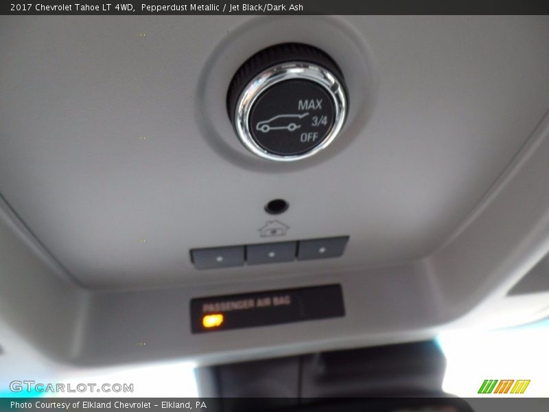 Pepperdust Metallic / Jet Black/Dark Ash 2017 Chevrolet Tahoe LT 4WD
