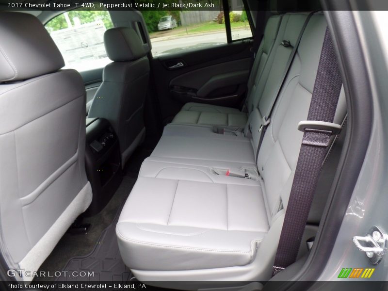 Pepperdust Metallic / Jet Black/Dark Ash 2017 Chevrolet Tahoe LT 4WD
