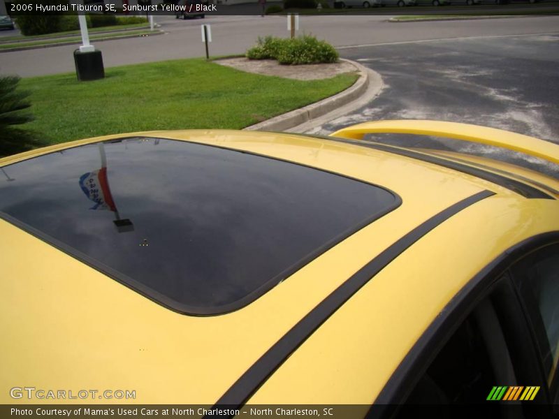 Sunburst Yellow / Black 2006 Hyundai Tiburon SE