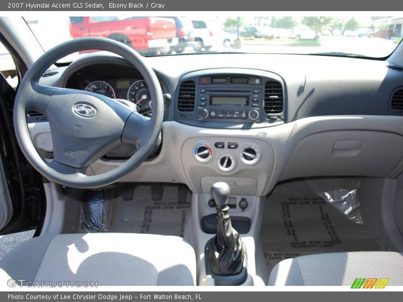 Ebony Black / Gray 2007 Hyundai Accent GLS Sedan