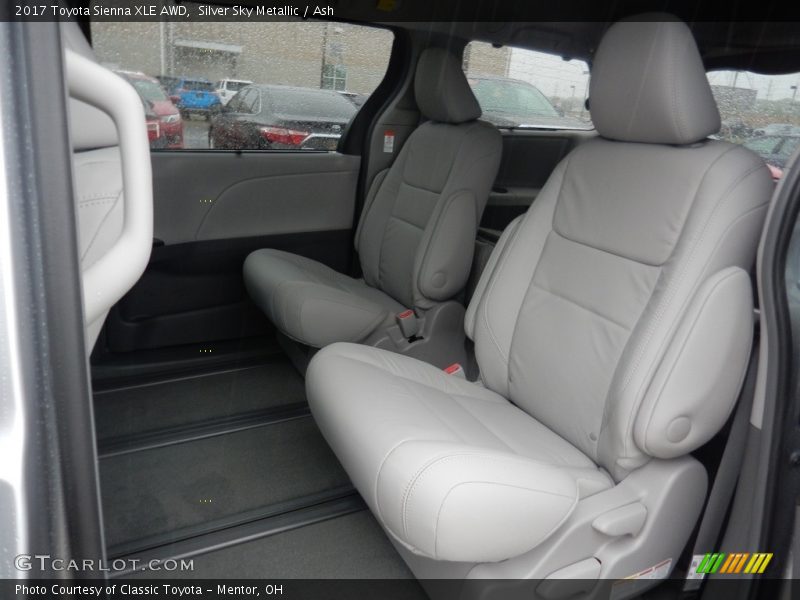 Silver Sky Metallic / Ash 2017 Toyota Sienna XLE AWD