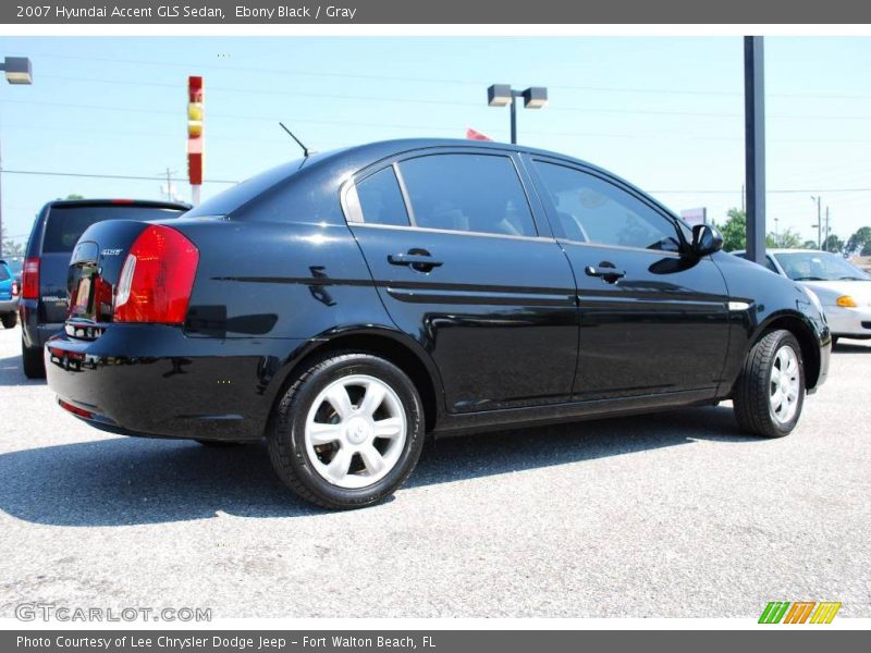 Ebony Black / Gray 2007 Hyundai Accent GLS Sedan