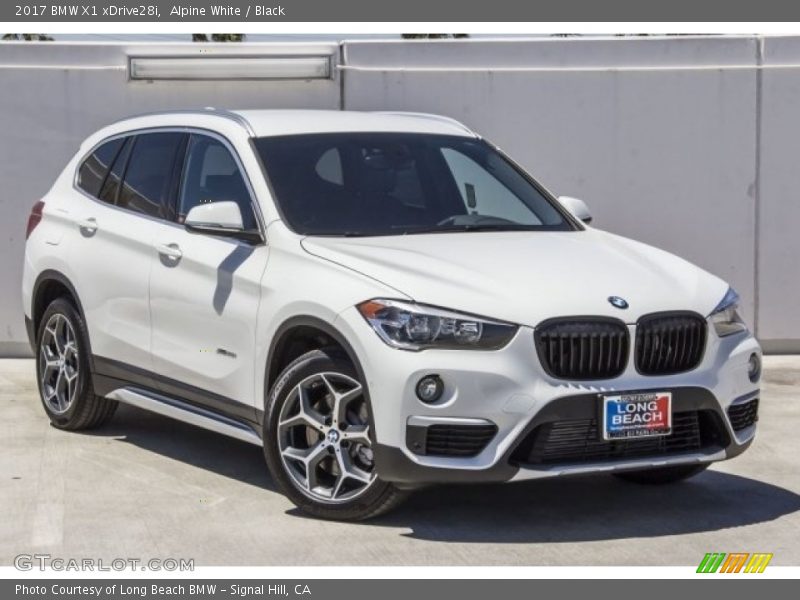 Alpine White / Black 2017 BMW X1 xDrive28i