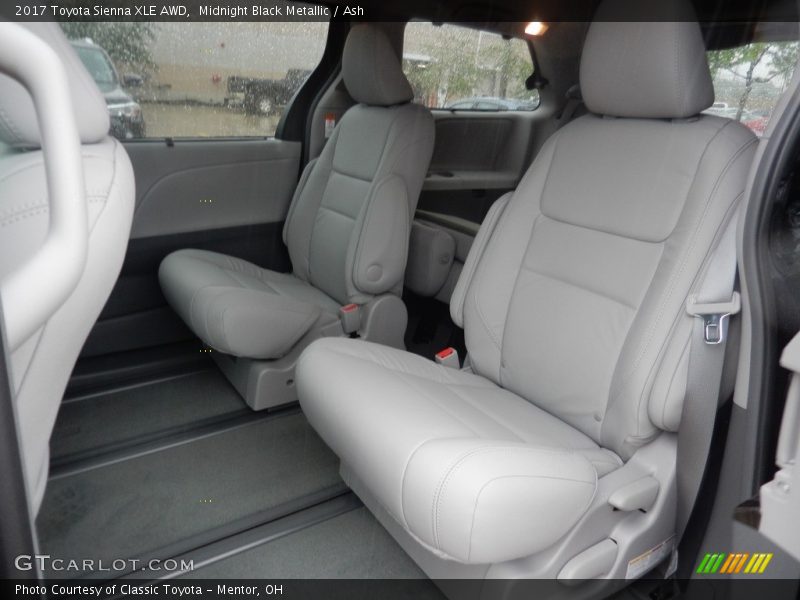 Midnight Black Metallic / Ash 2017 Toyota Sienna XLE AWD