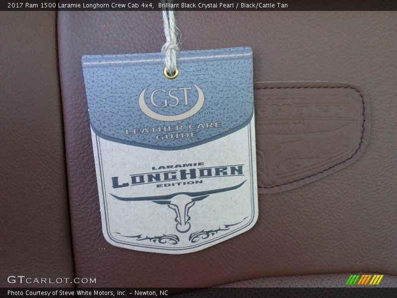 Brilliant Black Crystal Pearl / Black/Cattle Tan 2017 Ram 1500 Laramie Longhorn Crew Cab 4x4