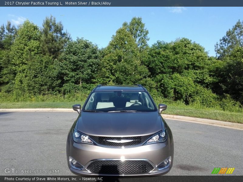 Molten Silver / Black/Alloy 2017 Chrysler Pacifica Touring L