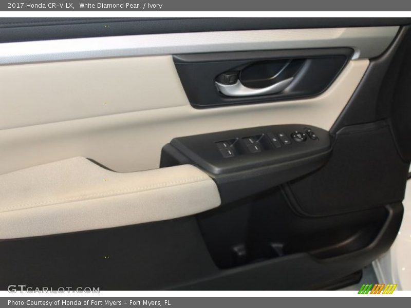 White Diamond Pearl / Ivory 2017 Honda CR-V LX