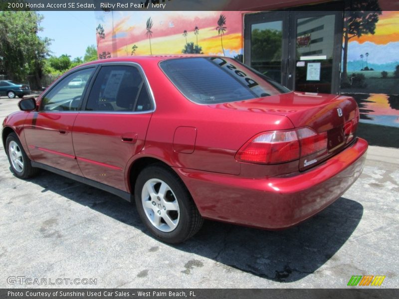 Ruby Red Pearl / Ivory 2000 Honda Accord SE Sedan